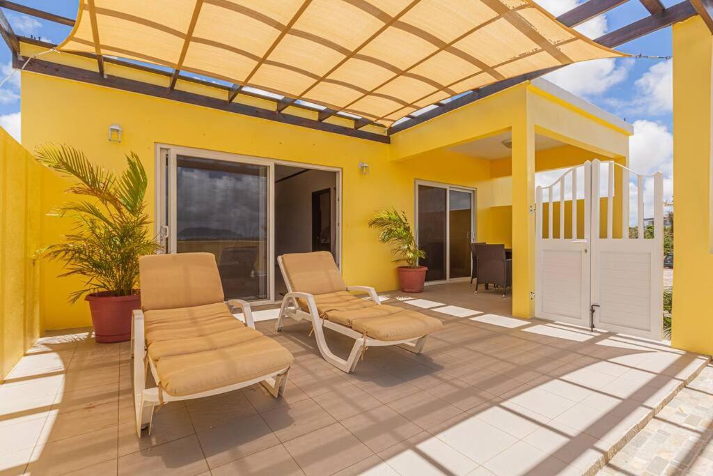 The Junior Suite'S "Palm Studio Apartment" South Hill Village Екстериор снимка